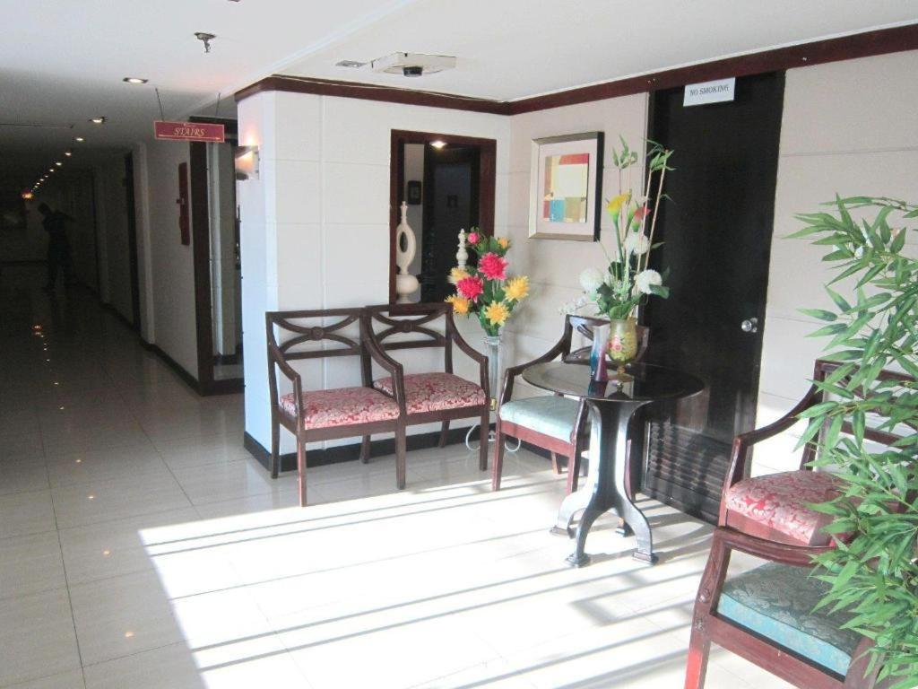 Hotel Conchita Cagayán de Oro Extérieur photo