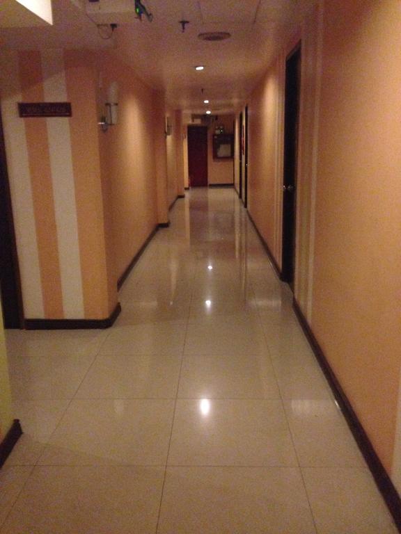 Hotel Conchita Cagayán de Oro Extérieur photo